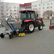 Вакуумная подметально-уборочная коммунальная машина «Заря 500 ВПН»